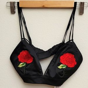 Black satin bra roses embroidered size small Forever 21 New With Tags